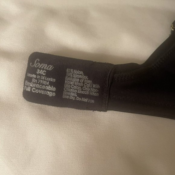 Soma Bra Embraceable Full Coverage Black 34C Excellent Condition - Picture 2 of 4